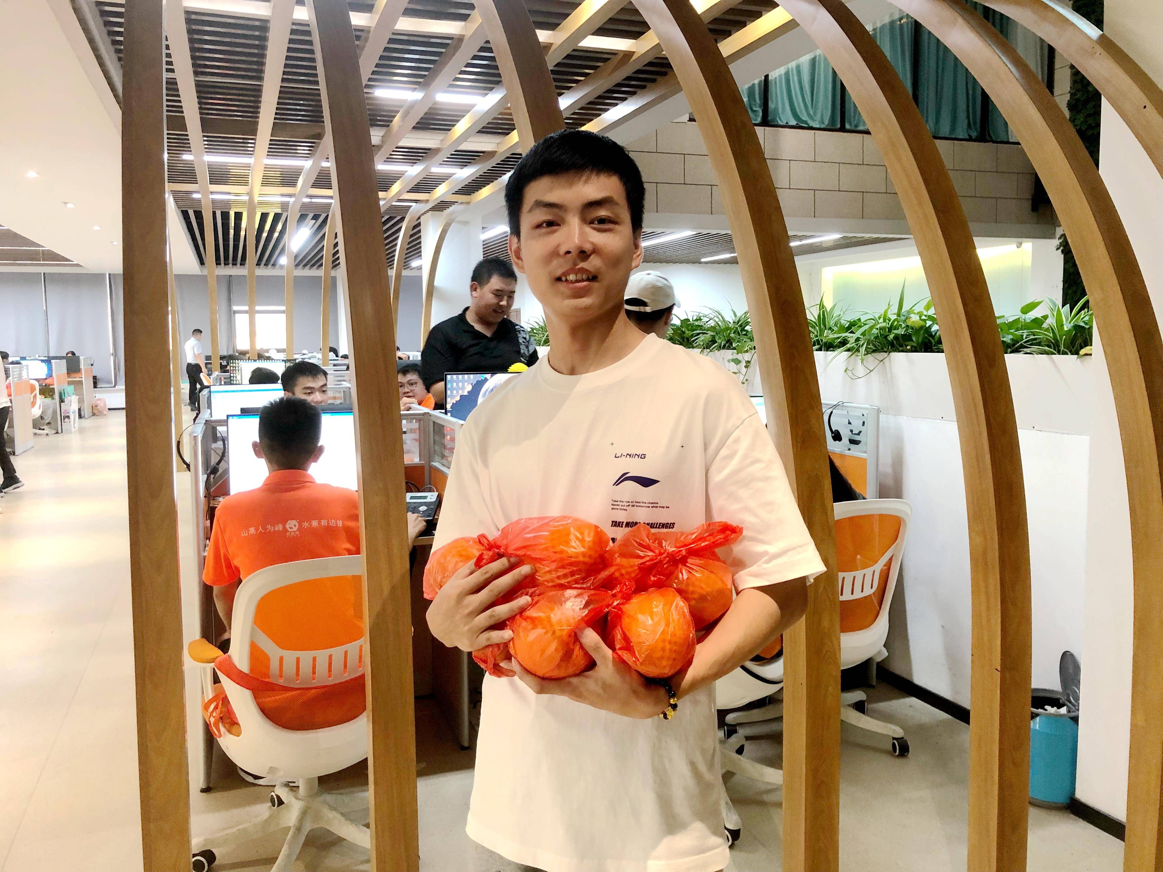 华体会平台,隔膜泵厂家,进口泵替换,公司福利
