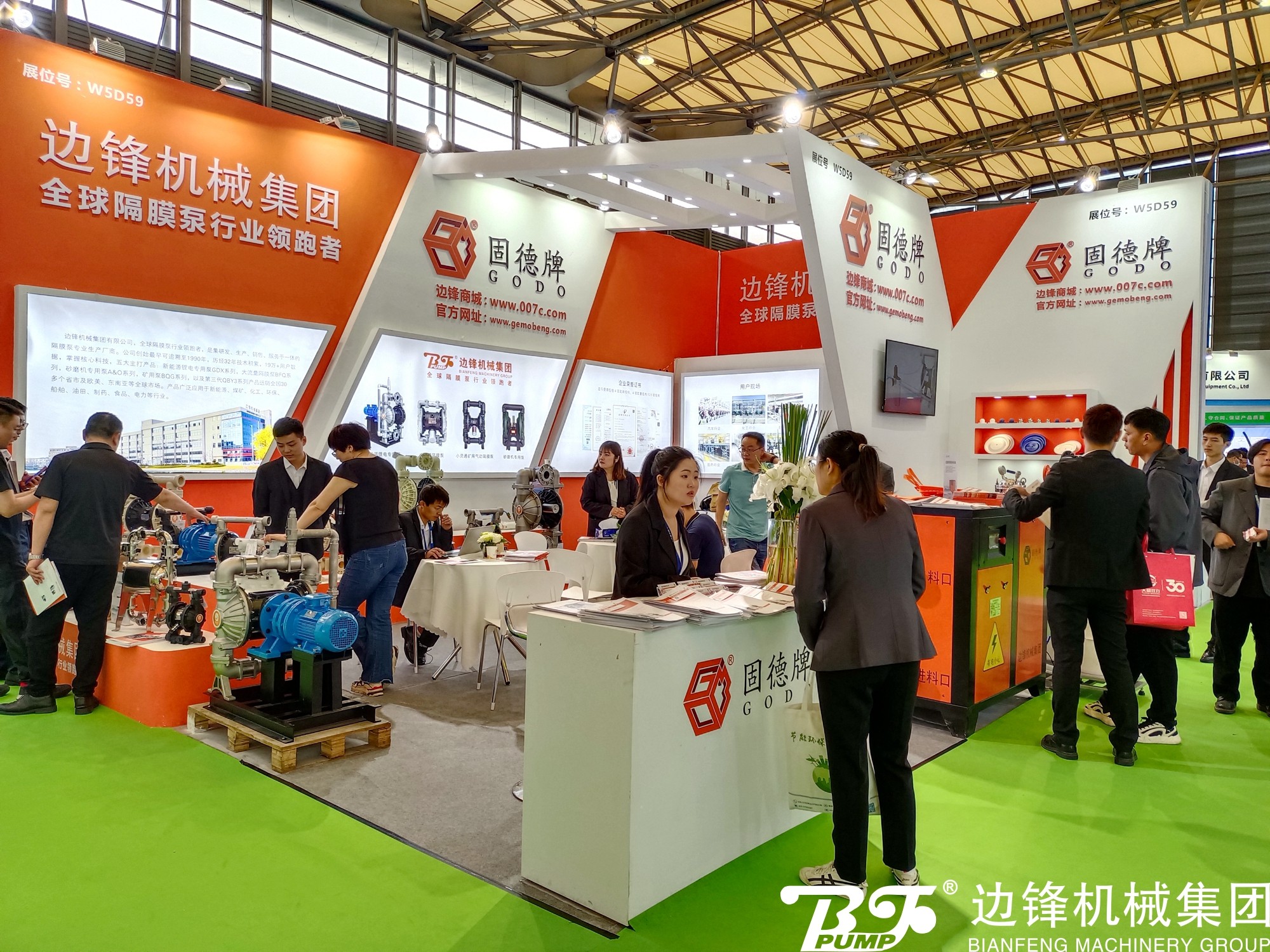 151804411771e4fb_29_0 151804411771e4fb_29_0