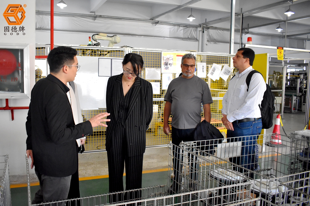 DSC_0049.JPG DSC_0049.JPG