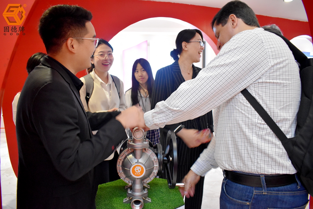 DSC_0020.JPG DSC_0020.JPG