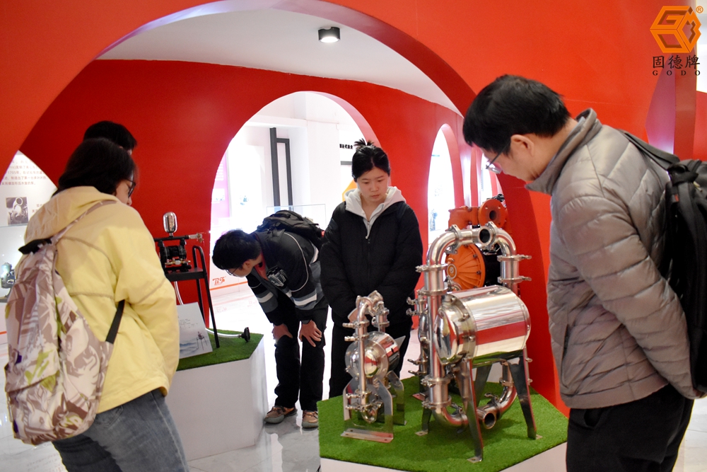 DSC_0026.JPG DSC_0026.JPG